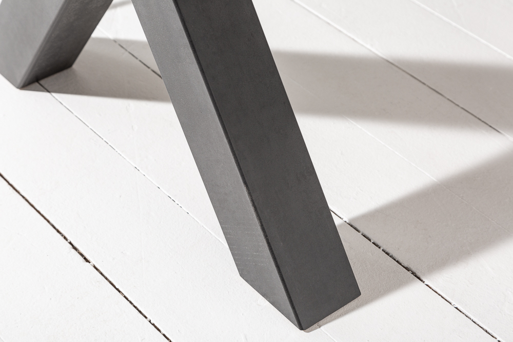 Industrialny stół MONTREAL 160 cm dąb z czarnymi nogami X