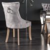 Krzesło CASTLE w stylu rustykalnym z lnu w kolorze szarym