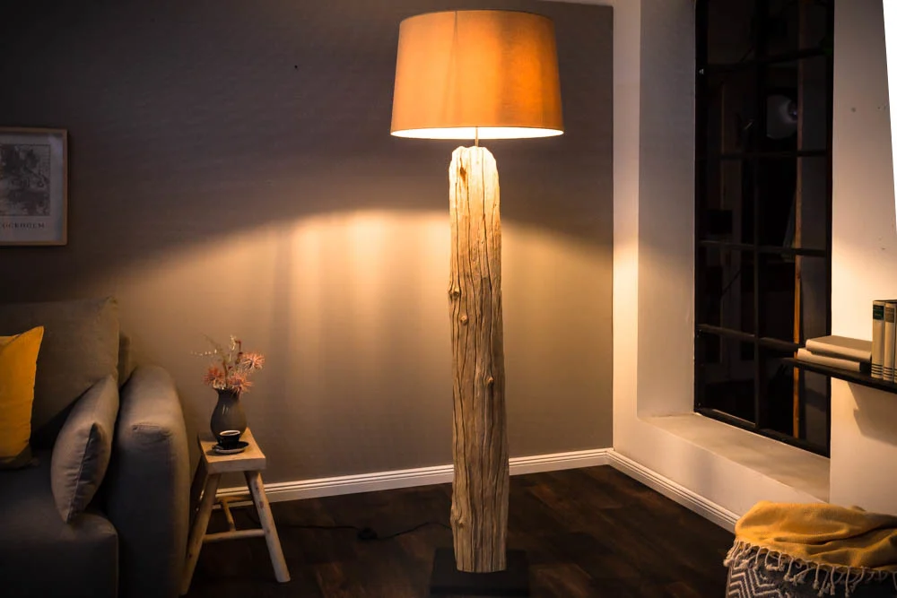 Lampa podłogowa ROUSILIQUE 177cm beżowy klosz z drewna driftwood